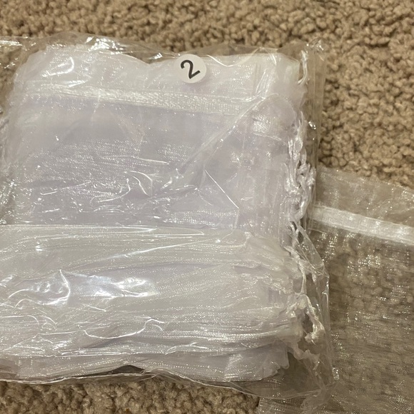 Pack of Elegant White Jewelry Organizer Pouch - Picture 2 of 2